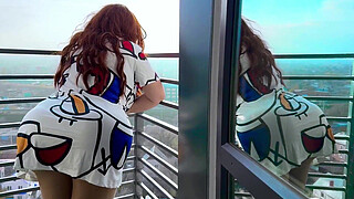 Hot stepmom stands on the balcony, then sucks off her stepson in the hall and gives her tight ass to anal