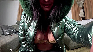 Shiny Leggings Cameltoe, Downjacket Play & Anal Plug Solo Fetish