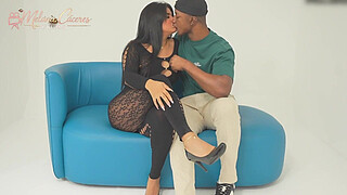 Casting a beautiful and delicious busty woman - RosxanaGutierrez & BorisJackson