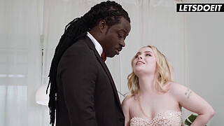 Wedding Prep Turns Into Wild Anal Foursome - HORNY HOSTEL