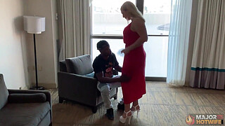 Busty Brunette MILF Joslyn Jane And Rome Major In Creampie Pound!