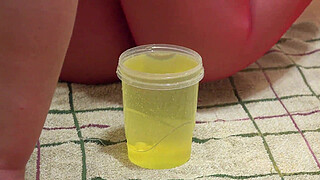 A hairy big pussy pees doggy style. Amateur fetish compilation with urine. PAWG.