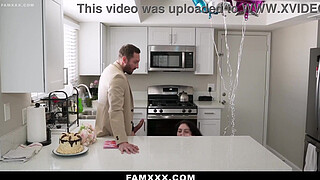 Mother's Day Massage Turns Into a Family Pleasure - Famxxx