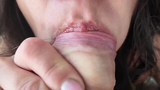 BLOWJOB WITH THE NEIGHBOR Passionate sex in missionary with cumshot Amateur Homemade