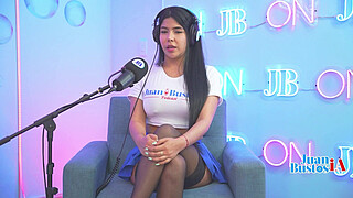 Busty Latina MayaOfi goes wild on the fuck machine and ends up sucking the cameraman's cock until he explodes his cum all over her face and mouth!