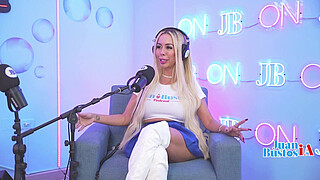 Sexy MILF PamelaXpice goes wild riding a huge dildo in an incredibly wild way.