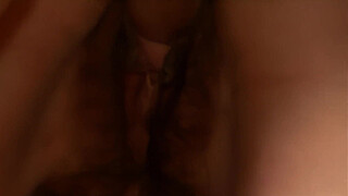 MATURE COUGAR HOUSEWIFE IS HORNY