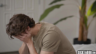 Horny perfect ass teen Kylie Rocket fucks her new stepsisters stud husband