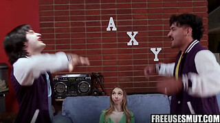 Young College Chick Freeused By Frat Boys