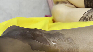 Mature cougar cumshot betweeen foot bdsm compilation .