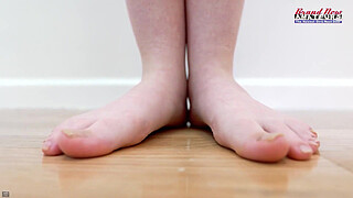 Annie Archer Busty Blonde Teen Deepthroat And Rough Pound Debut!