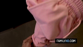 Blonde stepdaughter getting fucked for her titty pics - Bailey Brooke