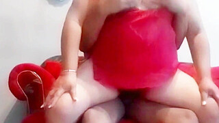 Give it to me harder, like that, sideways, stepson, that's what my mature stepmother tells me.